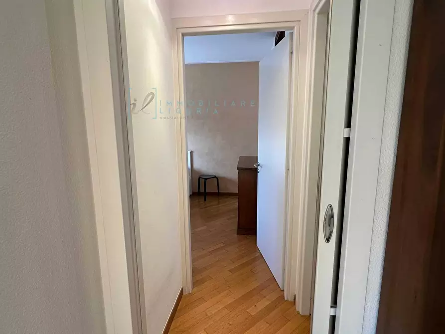 Immagine 19 di Appartamento in vendita  in Via Nino Bixio a Albenga
