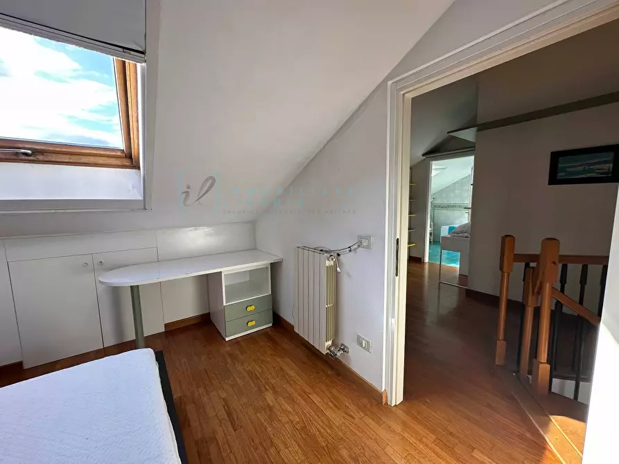 Immagine 35 di Appartamento in vendita  in Via Nino Bixio a Albenga