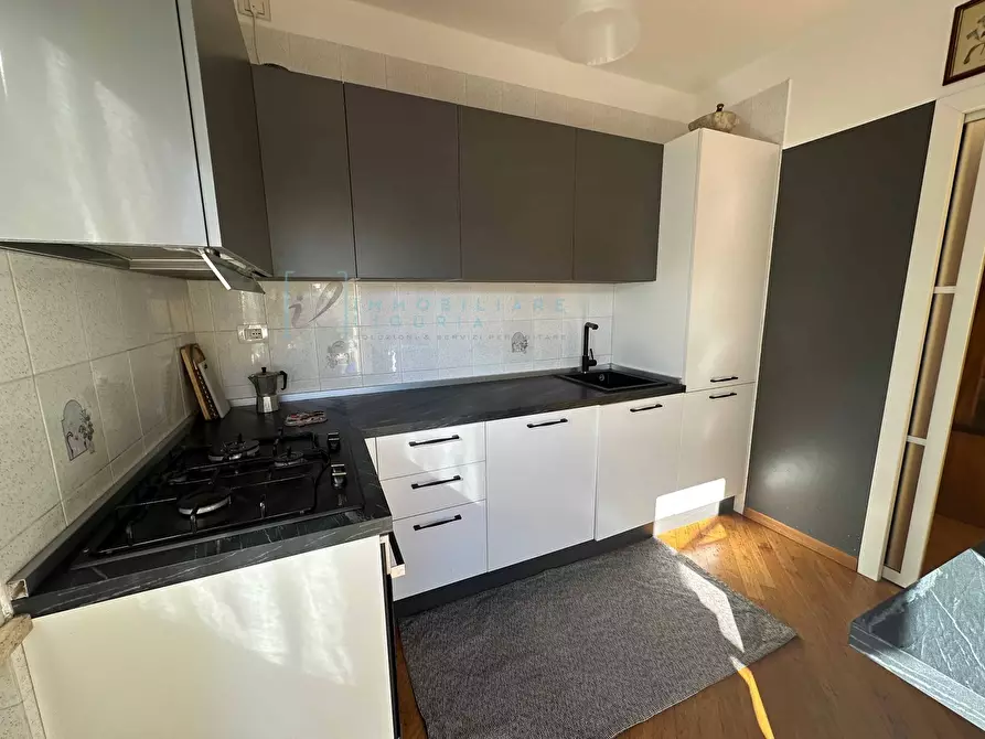 Immagine 15 di Appartamento in vendita  in Via Nino Bixio a Albenga