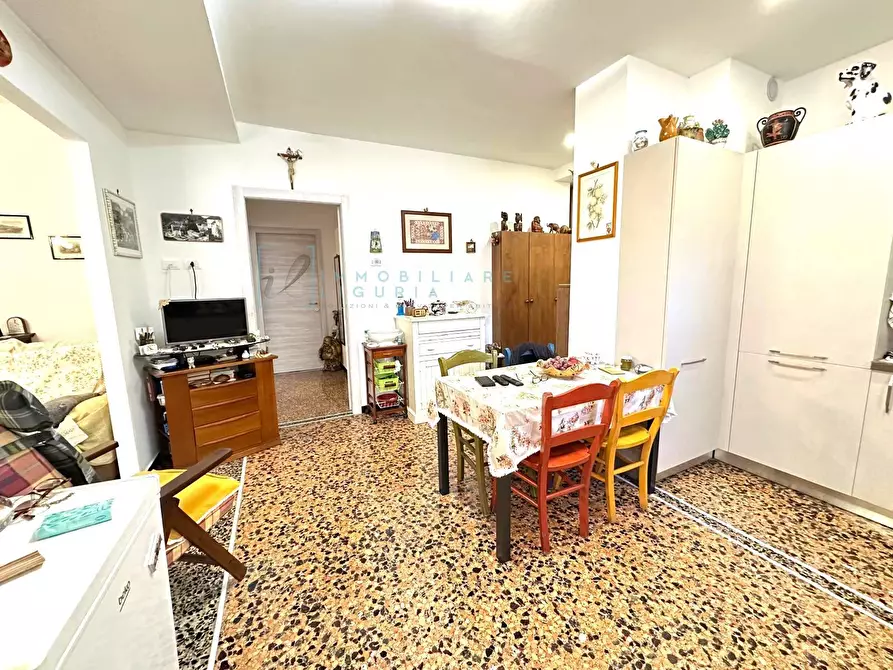 Immagine 7 di Appartamento in vendita  in Viale Pontelungo a Albenga