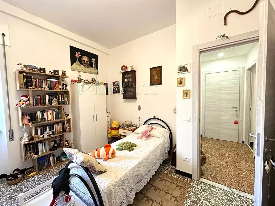 Immagine 19 di Appartamento in vendita  in Viale Pontelungo a Albenga