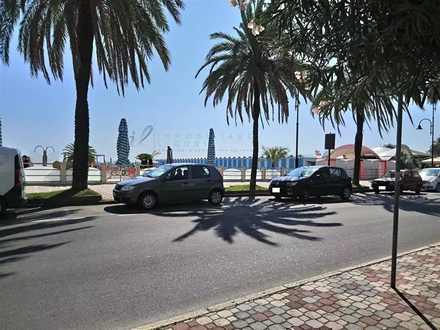 Immagine 4 di Appartamento in affitto  in viale italia a Albenga