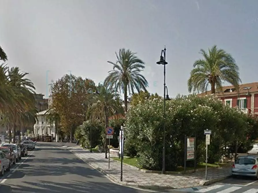 Immagine 5 di Appartamento in affitto  in viale italia a Albenga