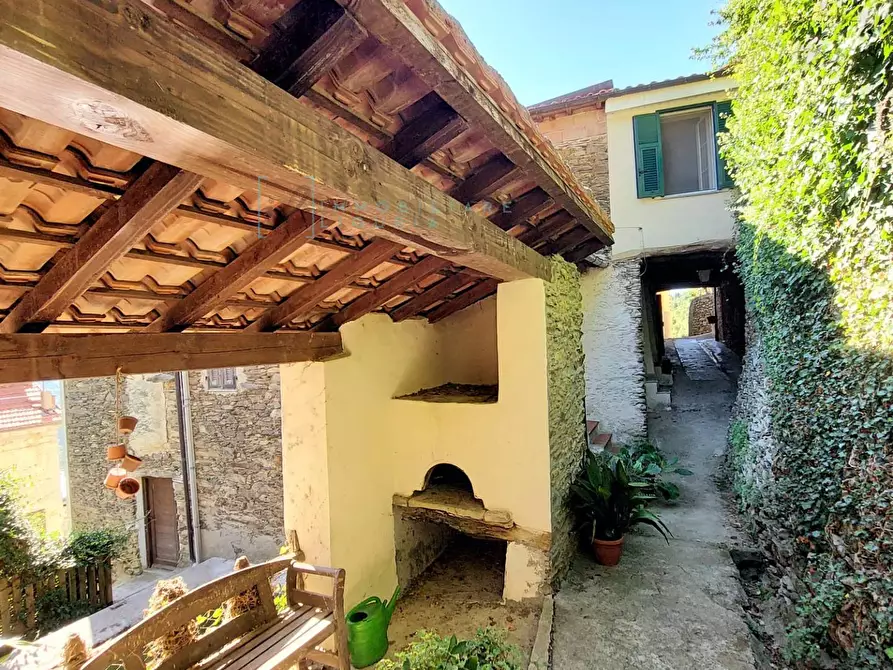 Immagine 31 di Rustico / casale in vendita  in Via Provinciale a Borghetto D'arroscia