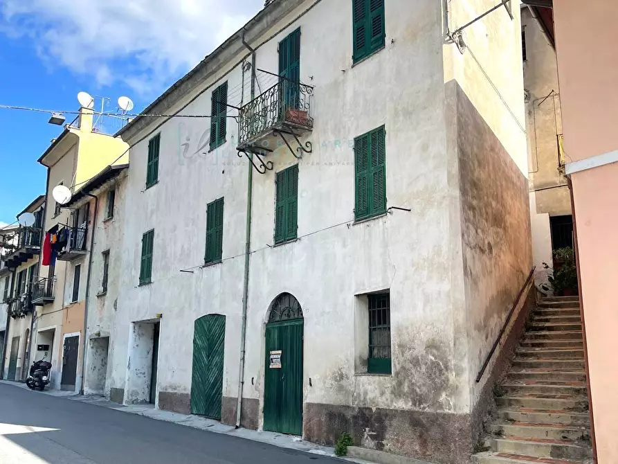 Immagine 1 di Rustico / casale in vendita  in Via Mazzini a Pieve Di Teco