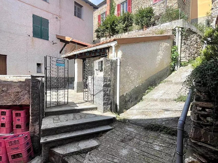 Immagine 27 di Casa indipendente in vendita  in Via aquila a Ranzo