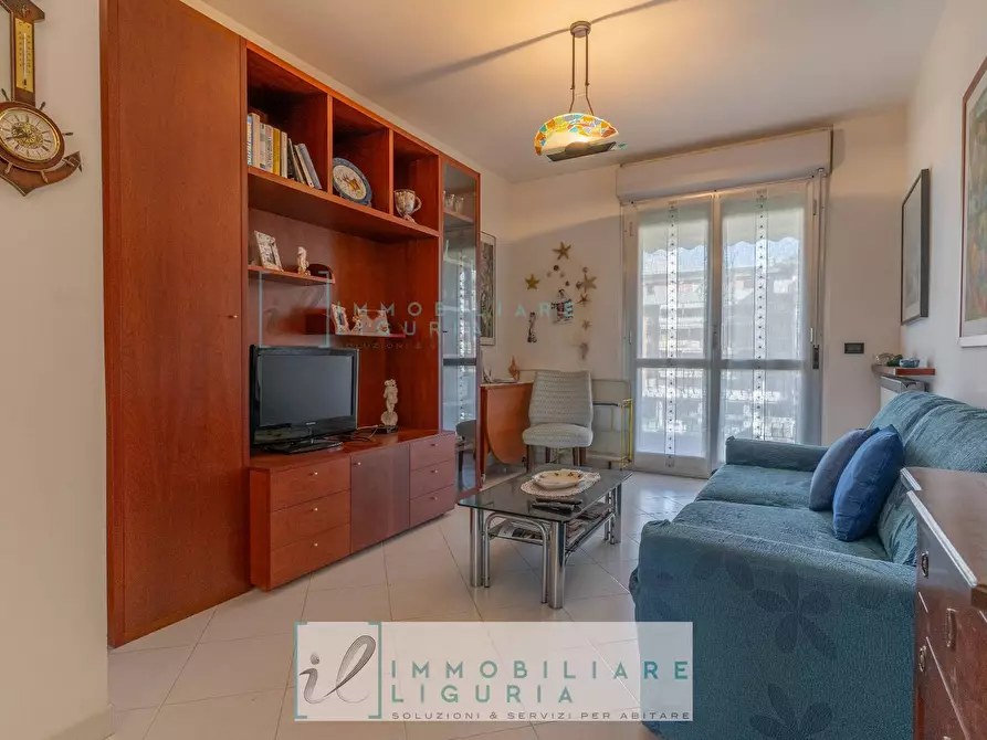 Immagine 4 di Appartamento in vendita  in Via Bologna a Albenga