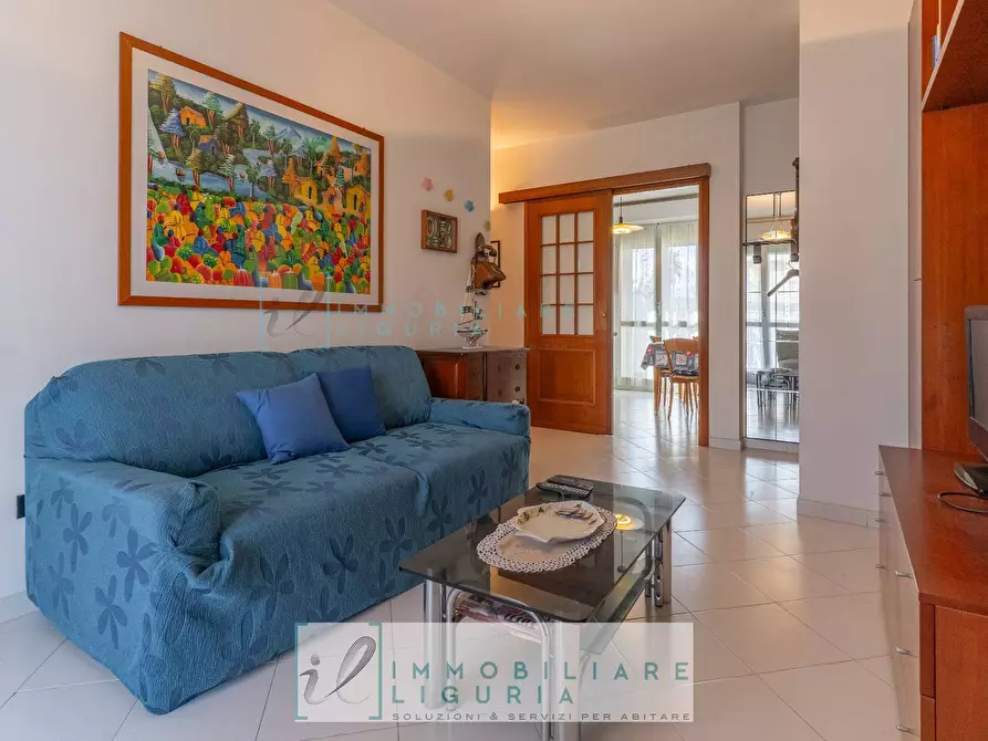 Immagine 5 di Appartamento in vendita  in Via Bologna a Albenga