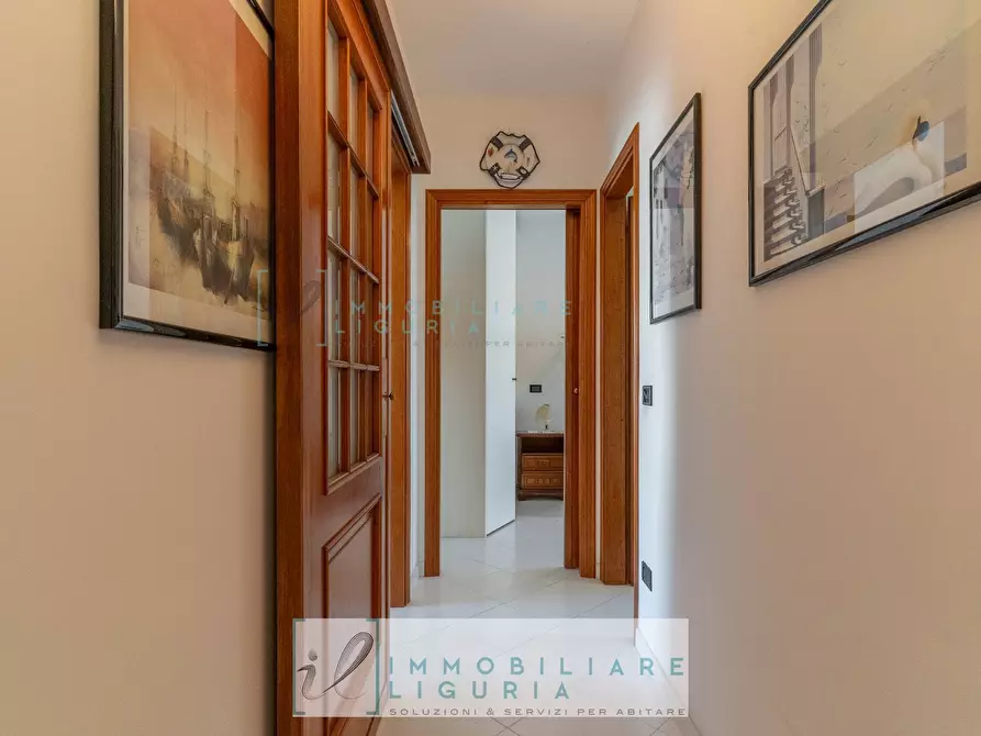 Immagine 15 di Appartamento in vendita  in Via Bologna a Albenga