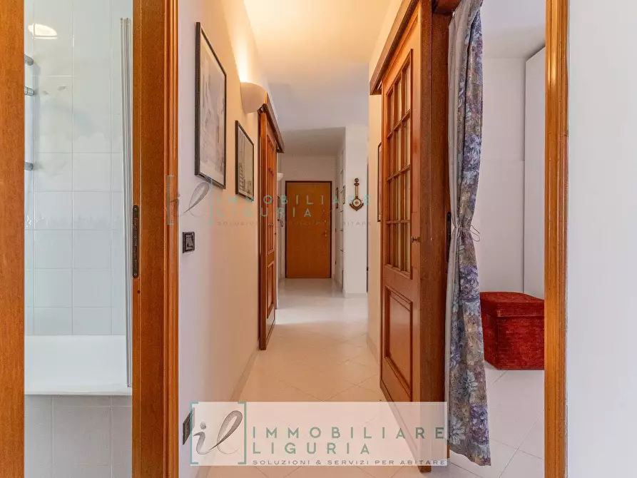 Immagine 27 di Appartamento in vendita  in Via Bologna a Albenga