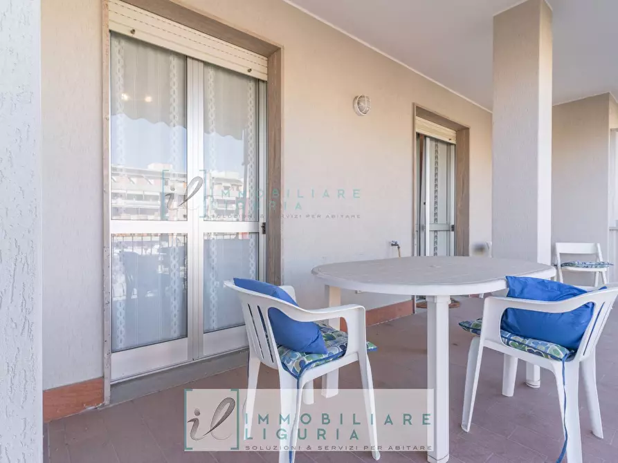 Immagine 29 di Appartamento in vendita  in Via Bologna a Albenga