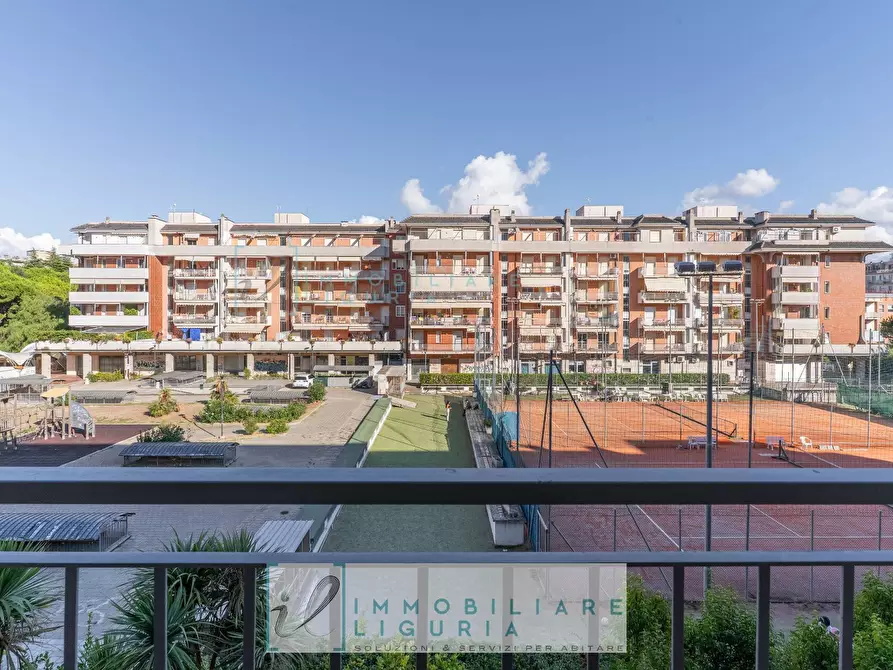 Immagine 30 di Appartamento in vendita  in Via Bologna a Albenga