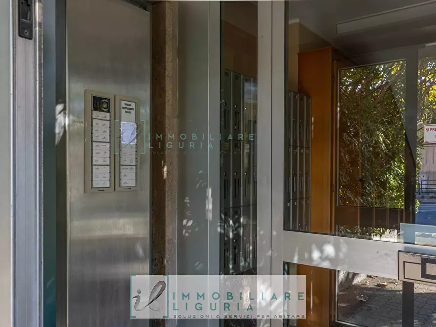 Immagine 37 di Appartamento in vendita  in Via Bologna a Albenga