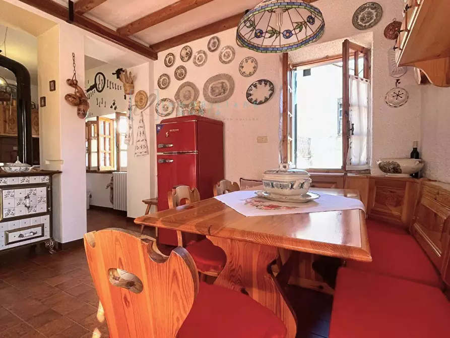 Immagine 5 di Appartamento in vendita  a Pieve Di Teco