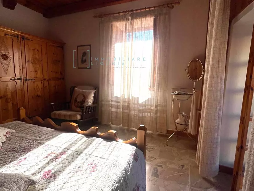 Immagine 11 di Appartamento in vendita  a Pieve Di Teco