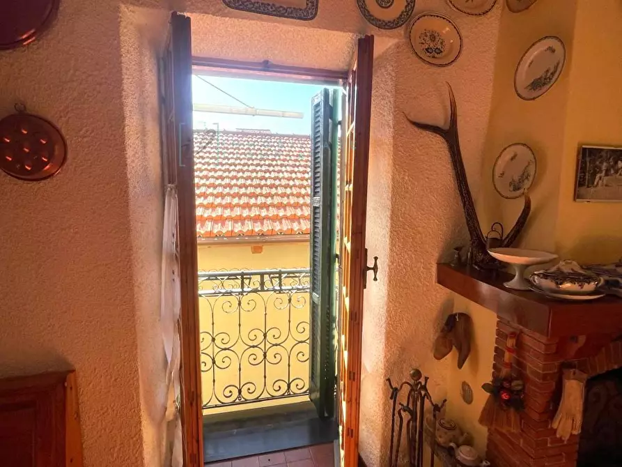 Immagine 13 di Appartamento in vendita  a Pieve Di Teco