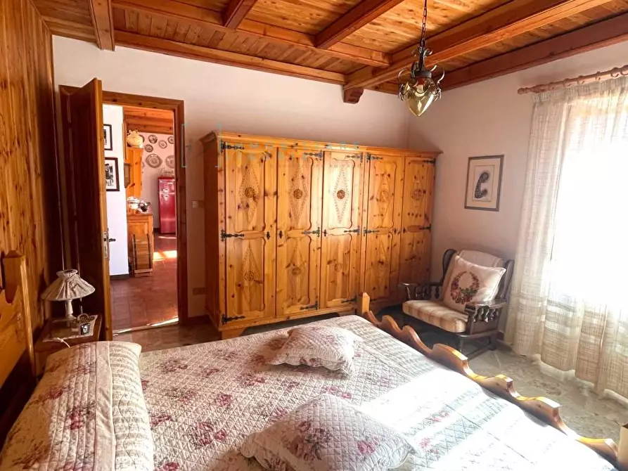 Immagine 22 di Appartamento in vendita  a Pieve Di Teco