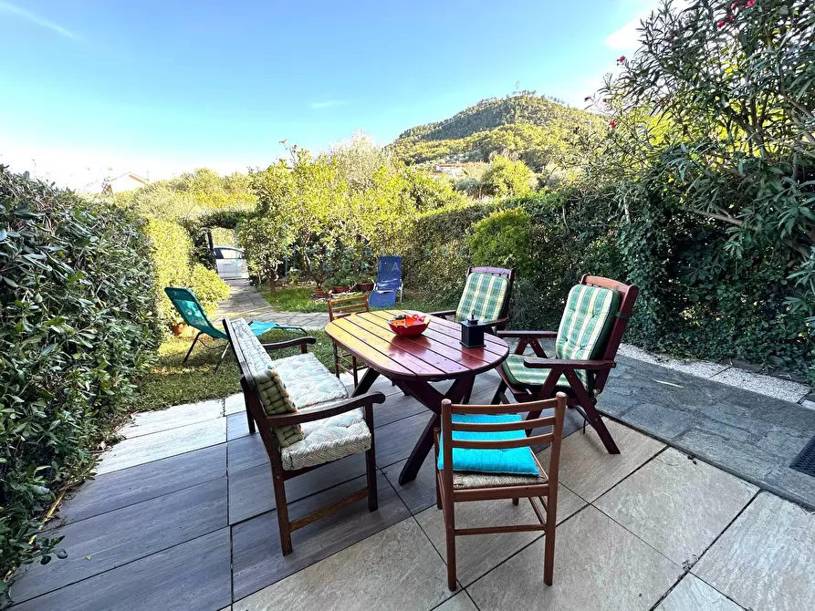 Immagine 22 di Appartamento in vendita  in Via Cav. F. Perseghini a Albenga