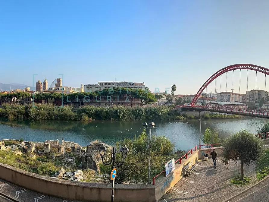 Immagine 4 di Appartamento in vendita  in Strada Vicinale del Molino a Albenga