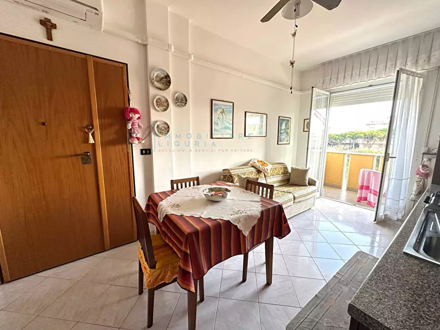 Immagine 9 di Appartamento in vendita  in Strada Vicinale del Molino a Albenga