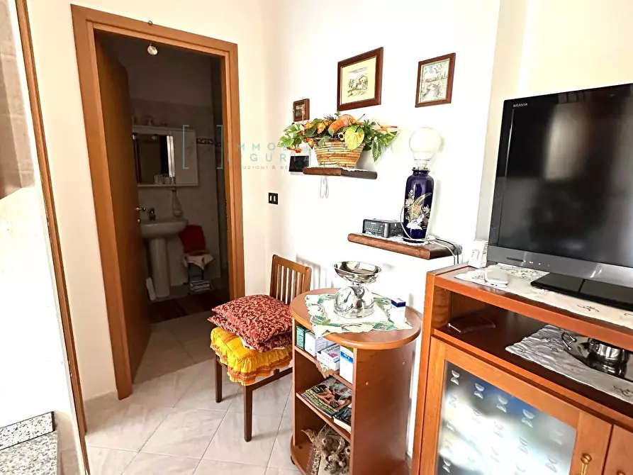 Immagine 12 di Appartamento in vendita  in Strada Vicinale del Molino a Albenga