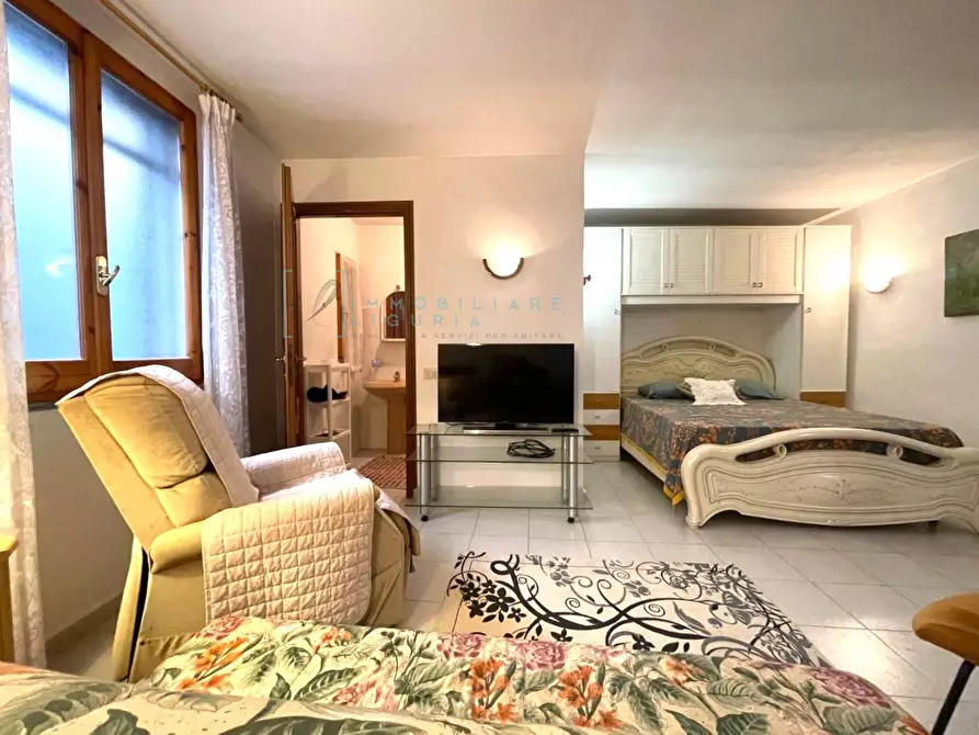 Immagine 22 di Rustico / casale in vendita  in Piazza Ottano a Pornassio