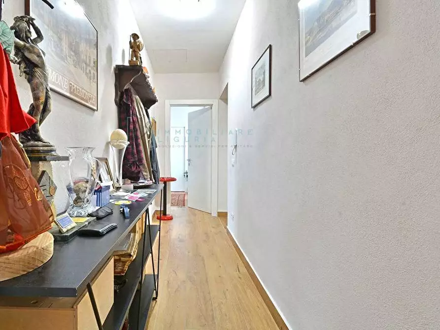 Immagine 15 di Appartamento in vendita  in Viale Pontelungo a Albenga