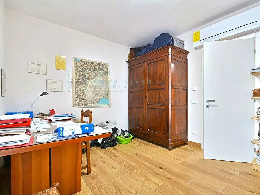 Immagine 28 di Appartamento in vendita  in Viale Pontelungo a Albenga