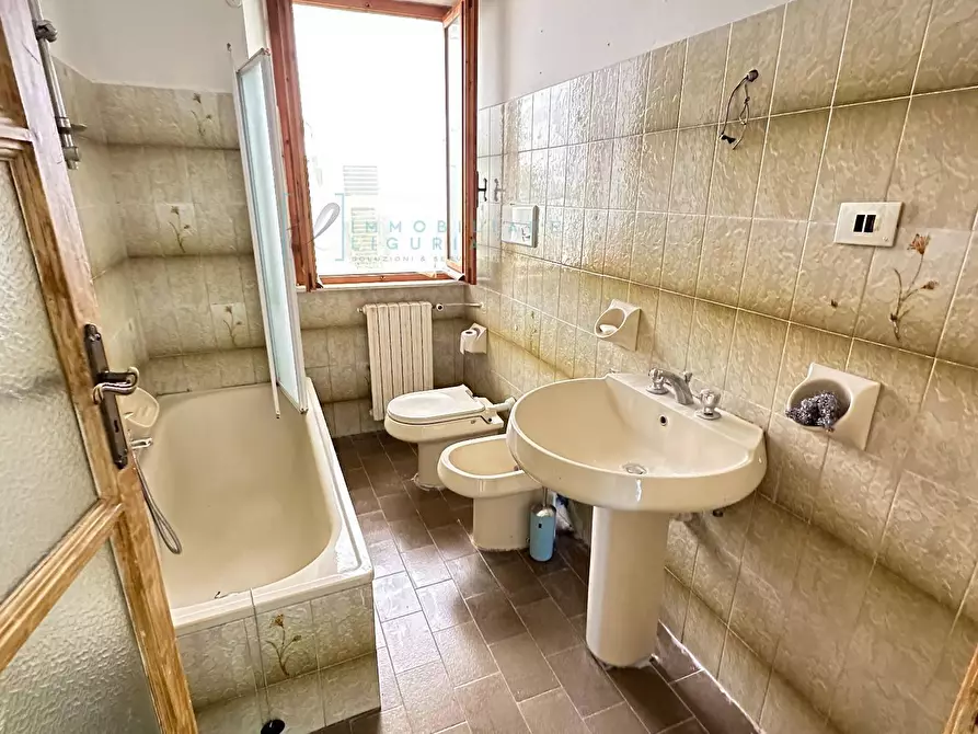 Immagine 25 di Casa indipendente in vendita  in località cantone a Vendone