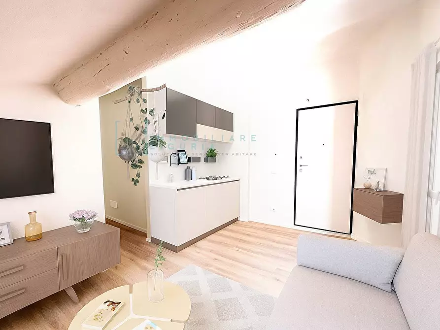 Immagine 3 di Appartamento in vendita  in piazza rossi a Albenga