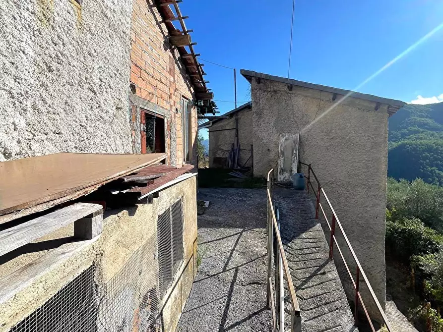 Immagine 21 di Rustico / casale in vendita  in Via la posta 12 a Pieve Di Teco