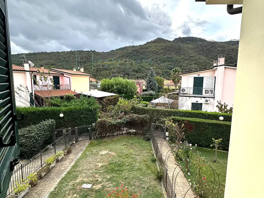 Immagine 26 di Villetta a schiera in vendita  in via scogliaira a Ortovero