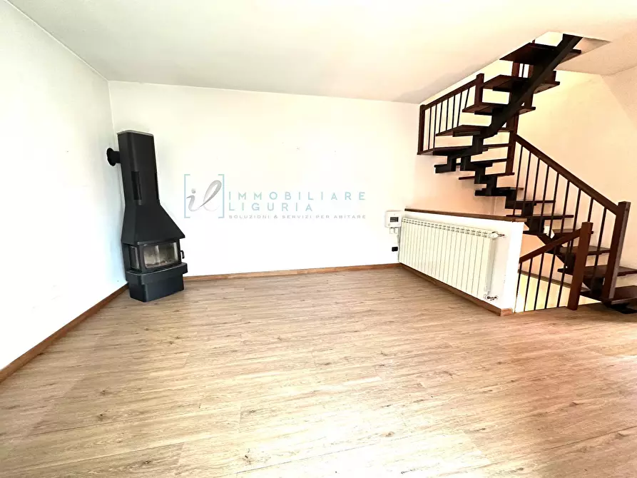 Immagine 36 di Villetta a schiera in vendita  in via scogliaira a Ortovero