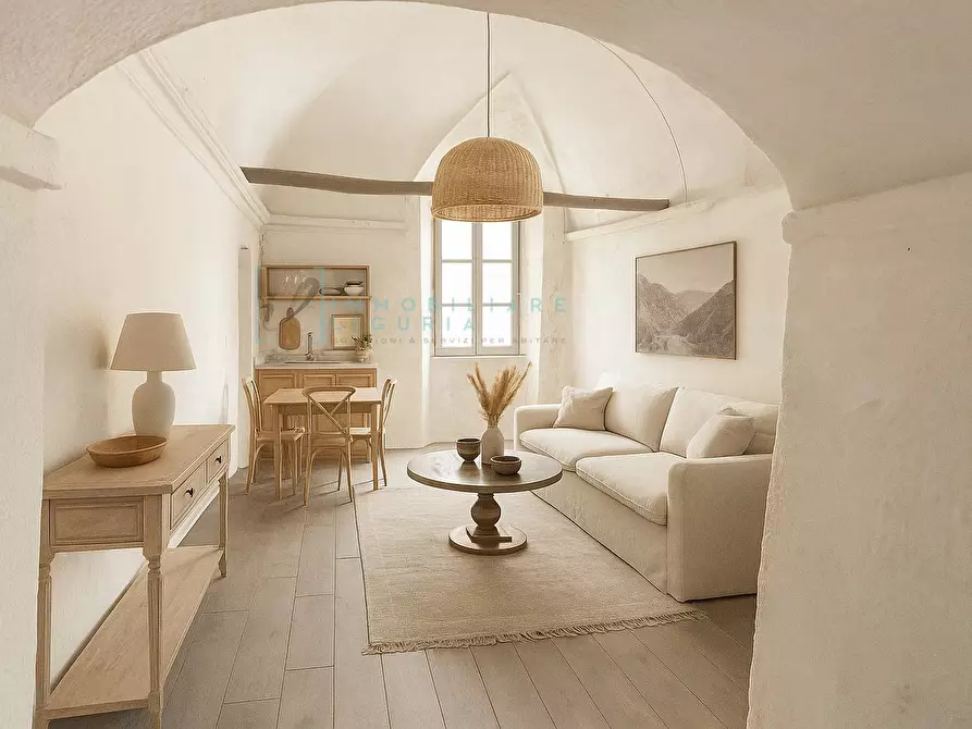 Immagine 2 di Rustico / casale in vendita  in via IV Novembre a Castelbianco