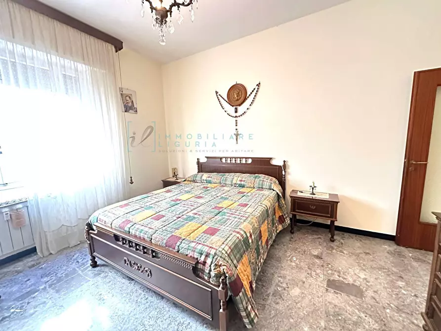 Immagine 5 di Appartamento in vendita  in Via Eperanto a Albenga