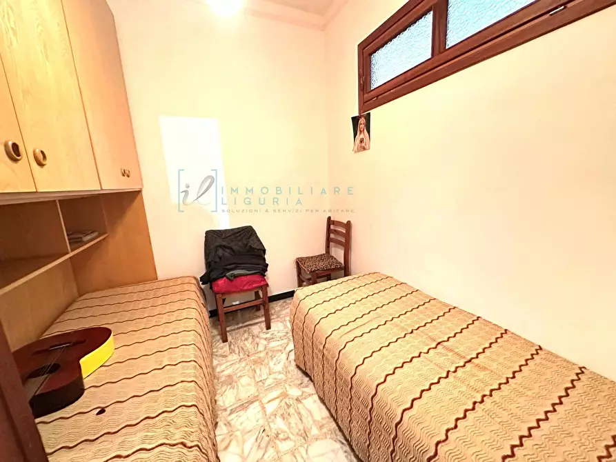 Immagine 9 di Appartamento in vendita  in Via Eperanto a Albenga