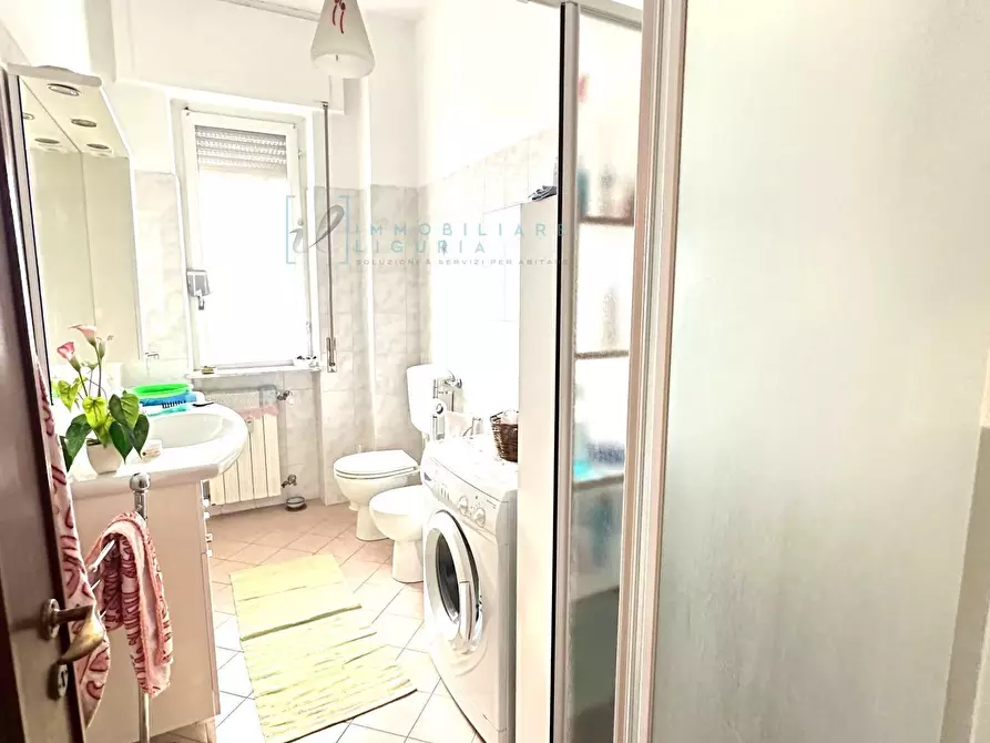 Immagine 16 di Appartamento in vendita  in Via Eperanto a Albenga