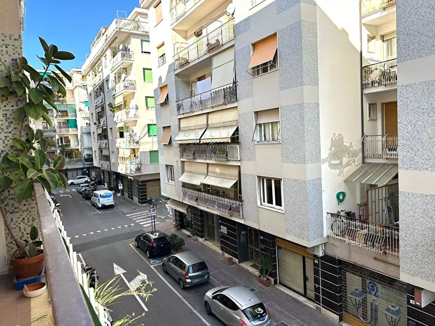 Immagine 19 di Appartamento in vendita  in Via Eperanto a Albenga