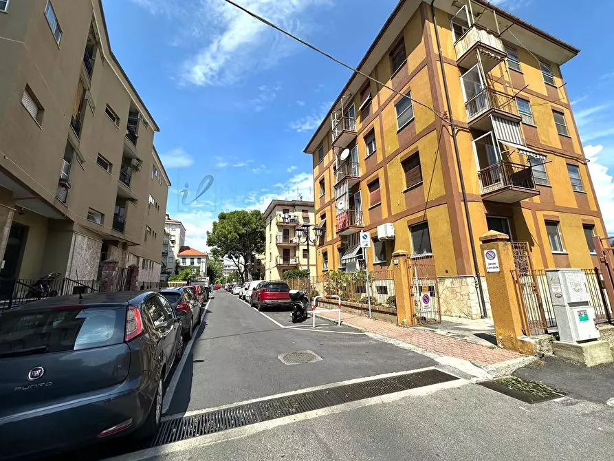 Immagine 33 di Appartamento in vendita  in via savona a Albenga