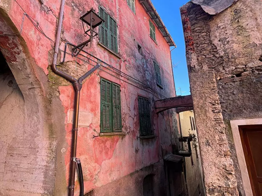 Immagine 4 di Rustico / casale in vendita  in Via 4 Novembre a Cosio D'arroscia