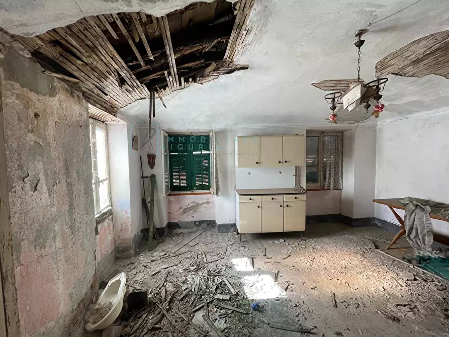 Immagine 10 di Rustico / casale in vendita  in Via 4 Novembre a Cosio D'arroscia