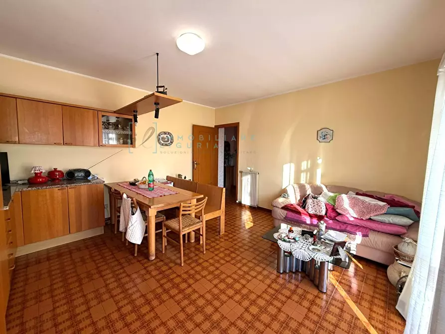 Immagine 7 di Appartamento in vendita  in Via torino a Albenga