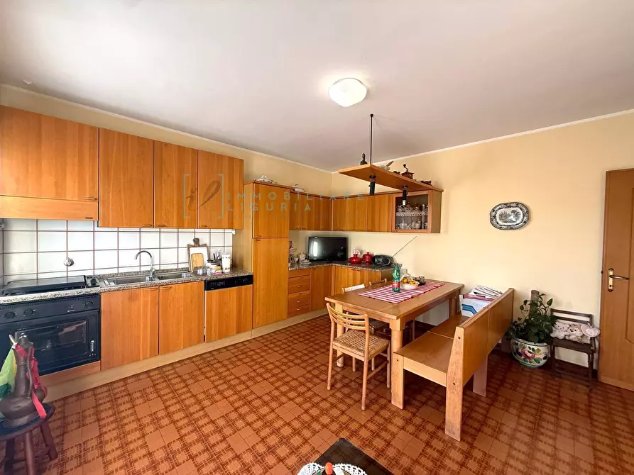 Immagine 5 di Appartamento in vendita  in Via torino a Albenga