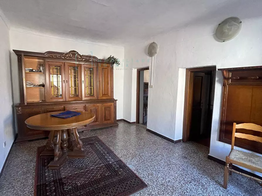 Immagine 2 di Rustico / casale in vendita  a Pieve Di Teco