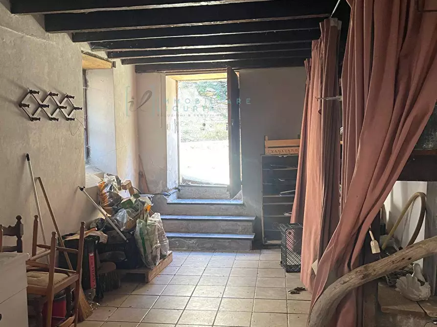 Immagine 29 di Rustico / casale in vendita  a Pieve Di Teco