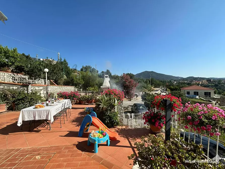 Immagine 2 di Casa semindipendente in vendita  in via capae a Boissano