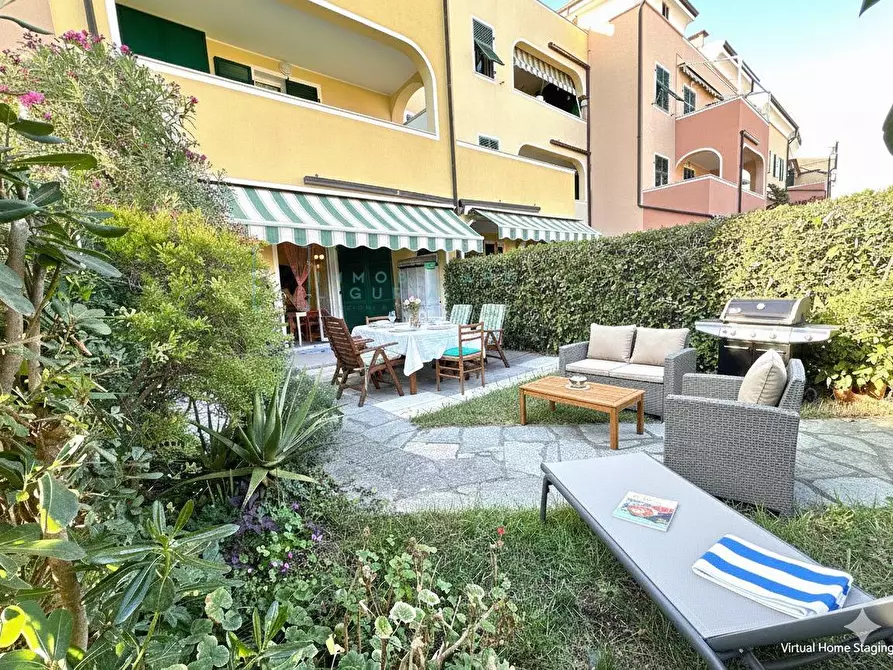 Immagine 4 di Appartamento in vendita  in Via Cav. F. Perseghini a Albenga