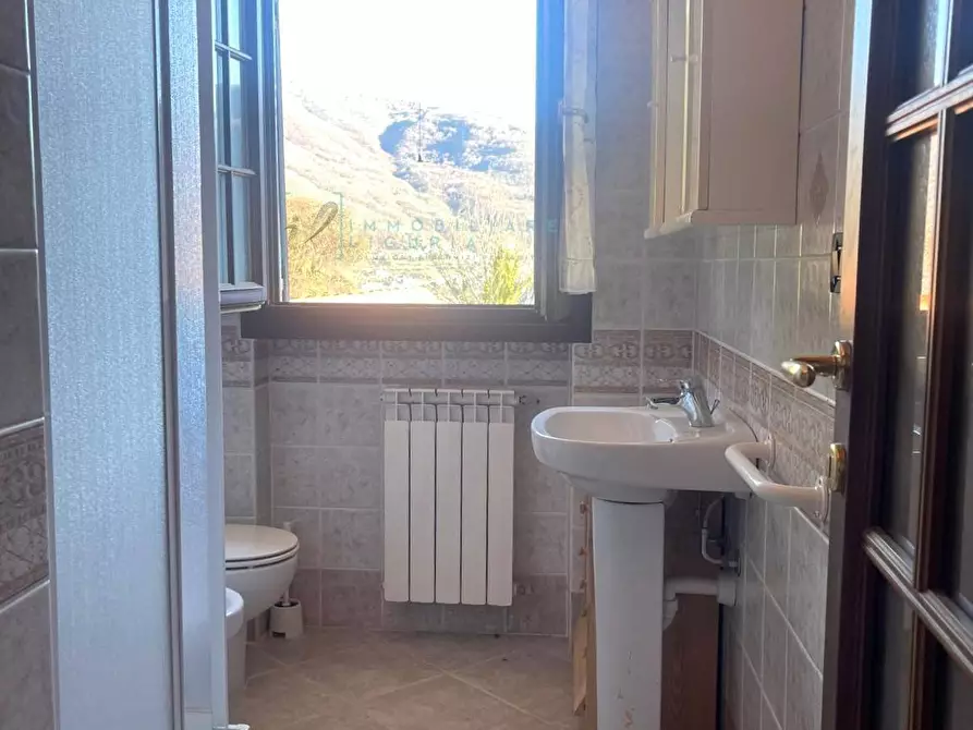 Immagine 23 di Rustico / casale in vendita  in Piazza dell'assunta a Pieve Di Teco