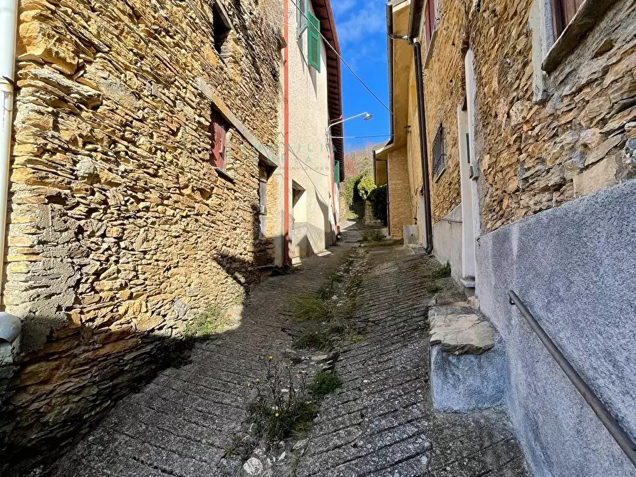 Immagine 25 di Rustico / casale in vendita  in Via Piemare a Pieve Di Teco