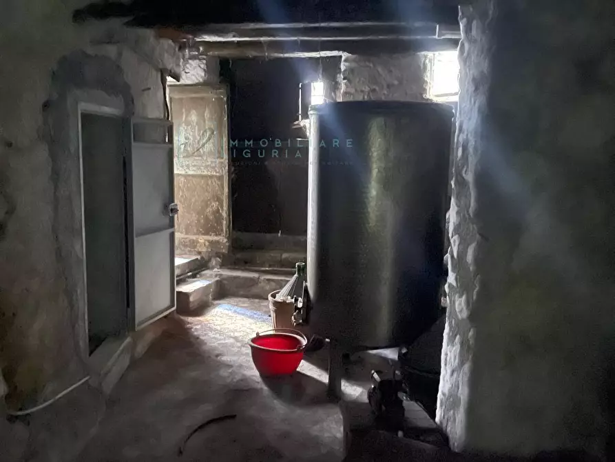 Immagine 22 di Rustico / casale in vendita  in Via sant'Anna a Pornassio